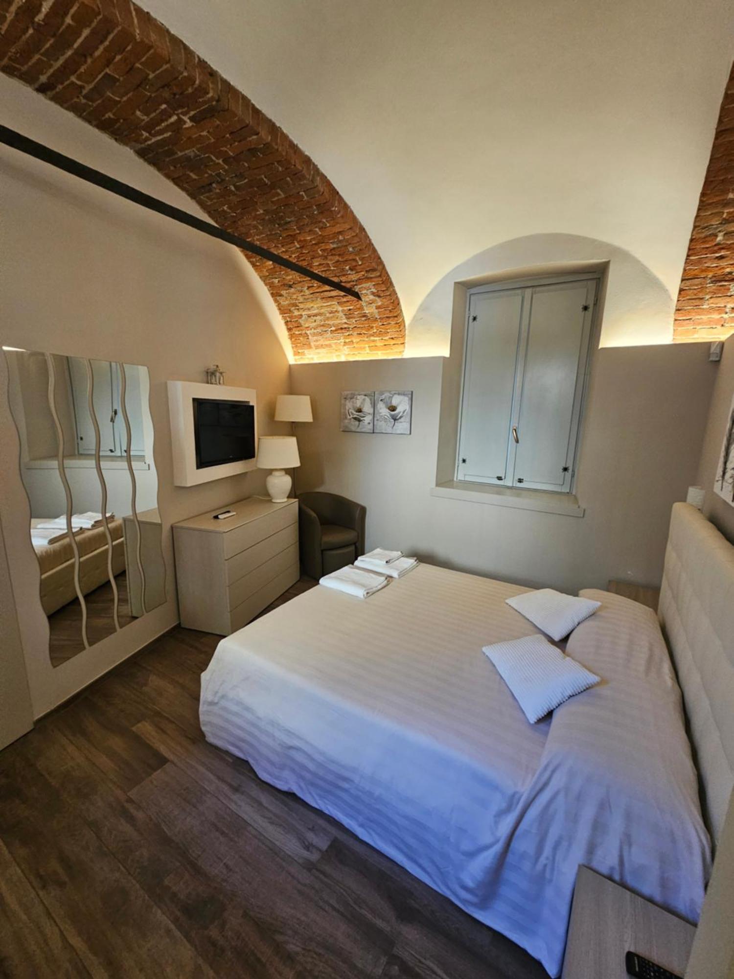 Bilocale In Centro Storico! Apartman Alba Kültér fotó