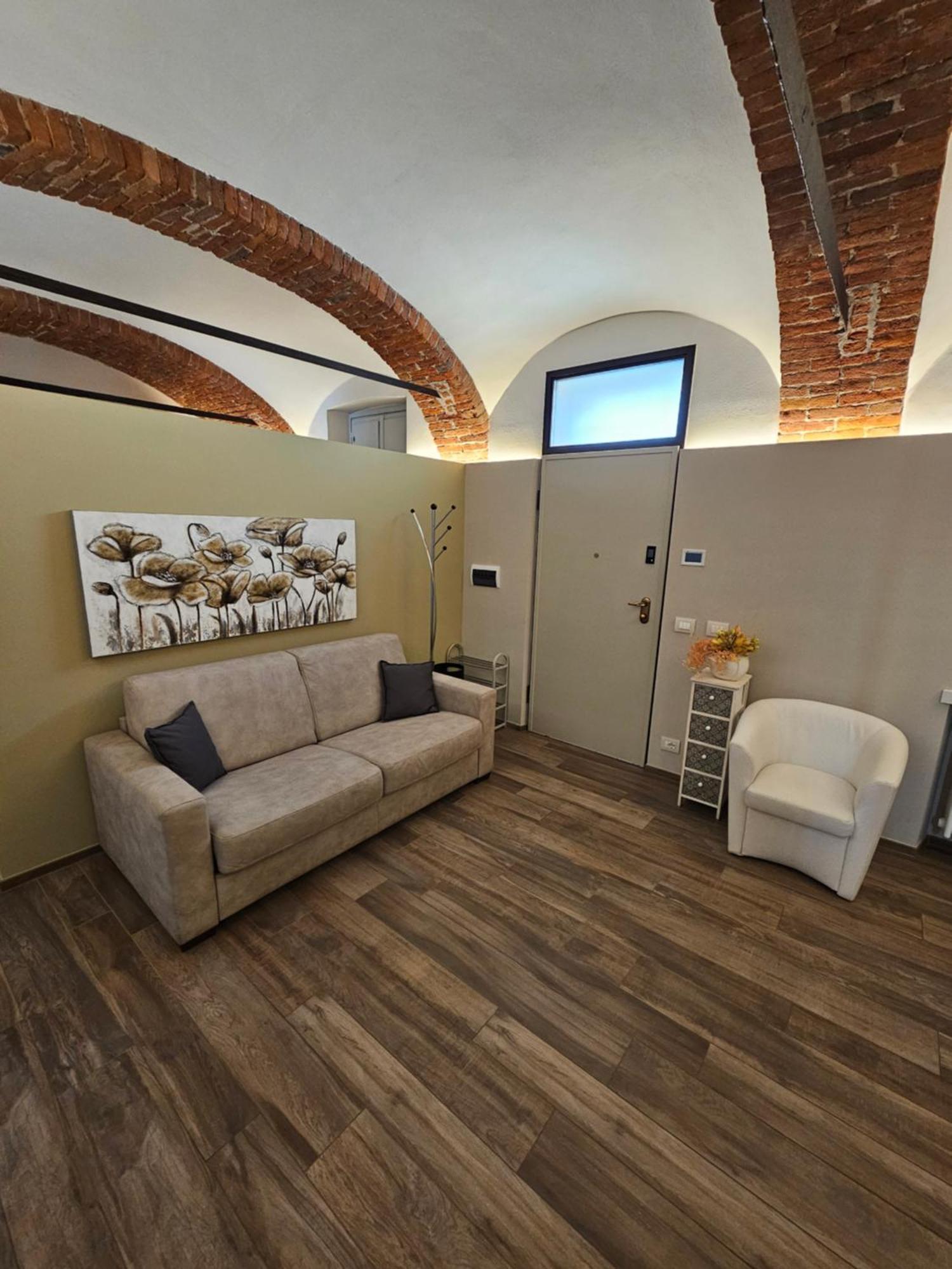 Bilocale In Centro Storico! Apartman Alba Kültér fotó