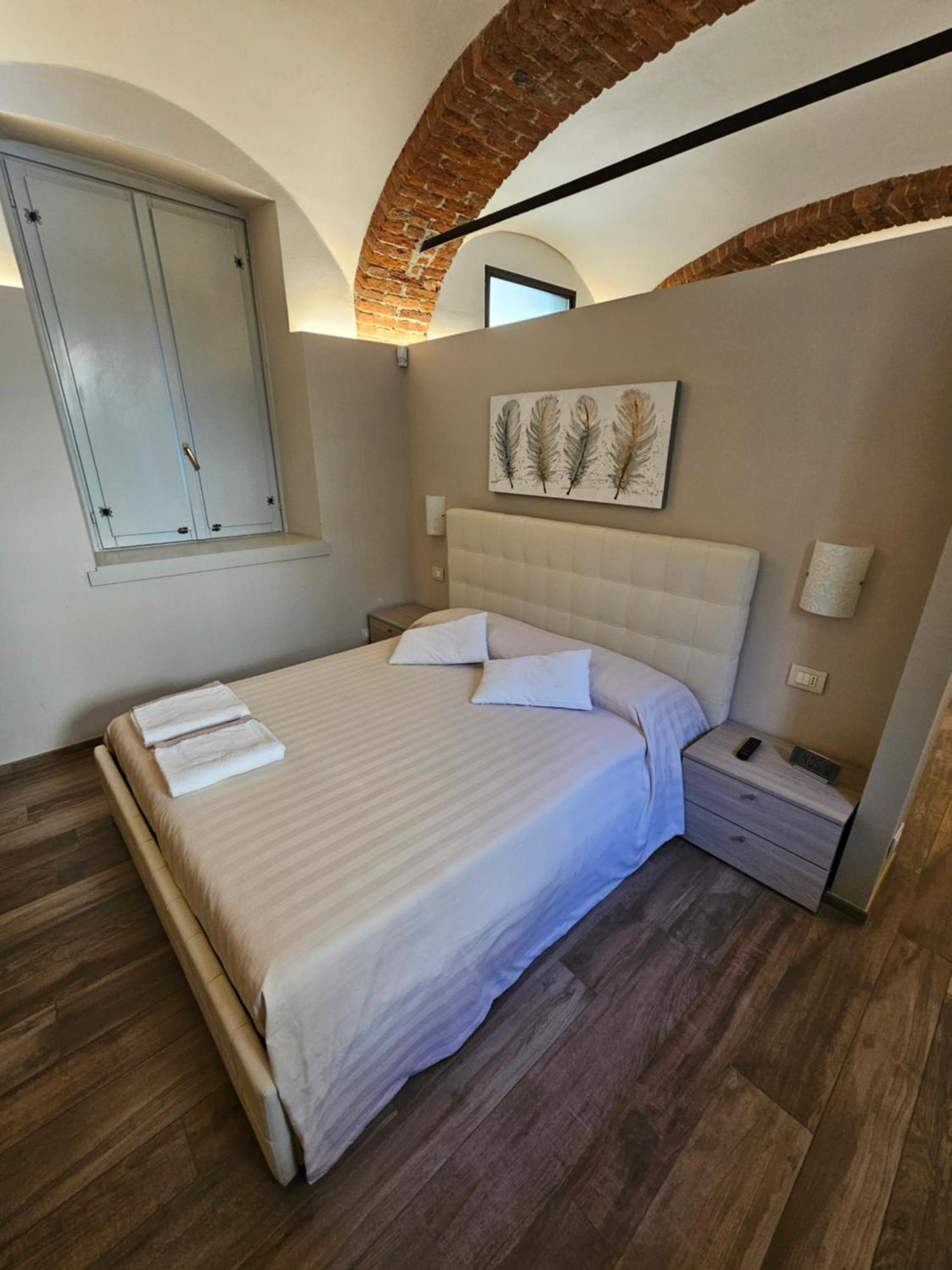 Bilocale In Centro Storico! Apartman Alba Kültér fotó